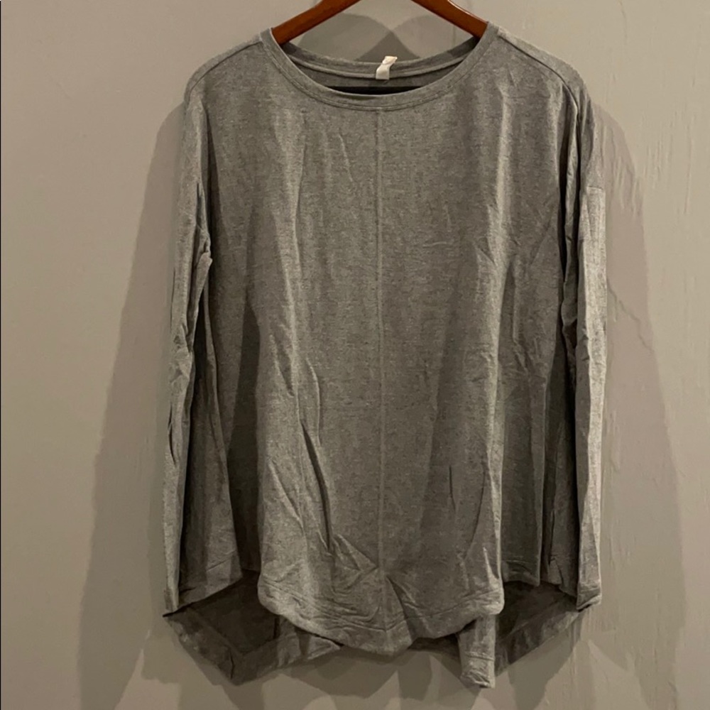 Lucy Long Sleeve Tee